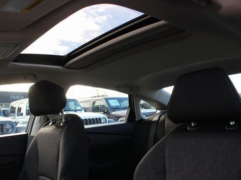 Used 2024 Honda Accord EX image 19