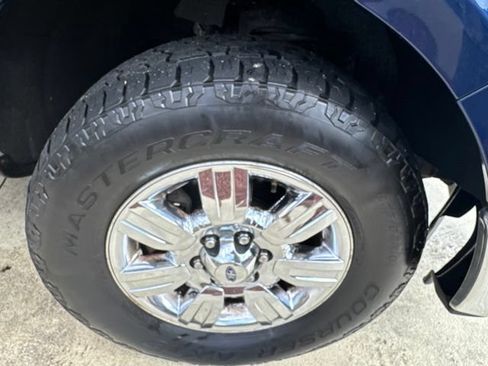 Used 2012 Ford F150 XLT w/ XLT Chrome Pkg AWD/4WD image 32