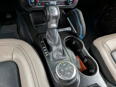 Certified 2024 Ford Bronco Wildtrak AWD/4WD image 29