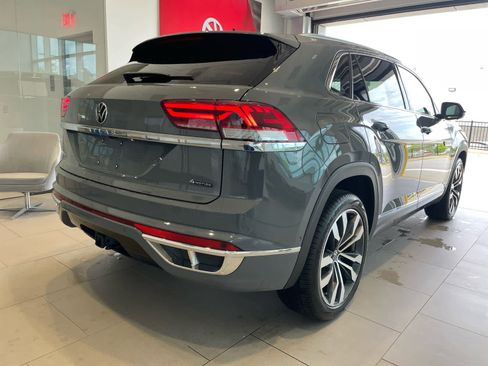 Used 2023 Volkswagen Atlas Cross Sport SEL Premium R-Line image 23