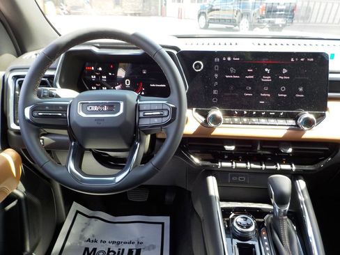Used 2026 GMC Canyon AT4 w/ Nightfall Essentials Package AWD/4WD image 27