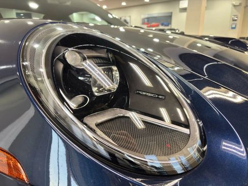 Used 2021 Porsche 911 GT3 RS image 8