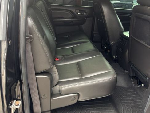 Used 2014 GMC Sierra 3500 Denali AWD/4WD image 12