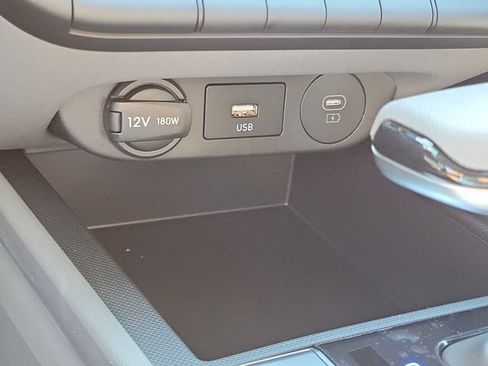 New 2026 Hyundai Elantra Hybrid FWD image 13