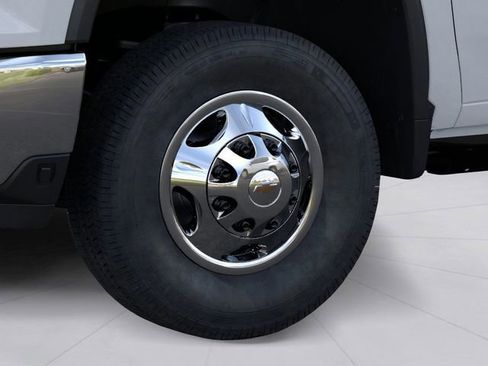 New 2026 Chevrolet Silverado 3500 LT w/ Safety Package AWD/4WD image 9