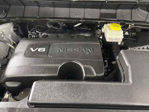 Used 2023 Nissan Pathfinder Platinum w/ Cargo Package image 35