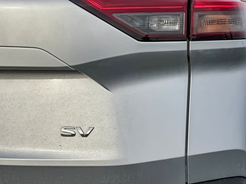 Used 2023 Nissan Rogue SV image 26