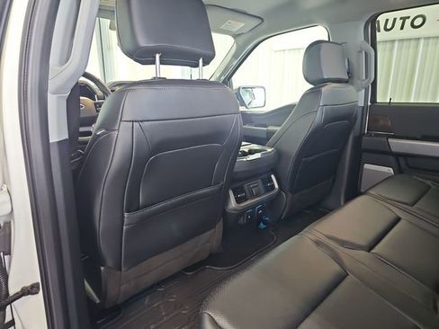Used 2022 Ford F150 Lariat w/ Equipment Group 502A High AWD/4WD image 33