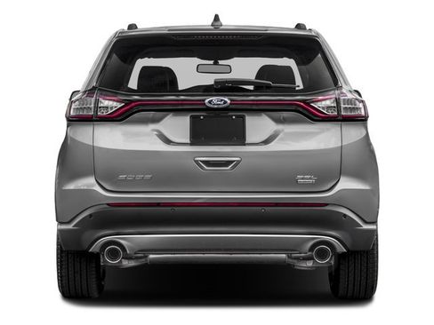Used 2018 Ford Edge Titanium w/ Technology Package FWD image 8