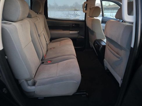 Used 2012 Toyota Tundra 4x4 CrewMax image 13