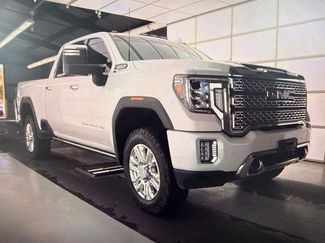 Used 2022 GMC Sierra 2500 Denali w/ Denali Ultimate Package AWD/4WD video 1