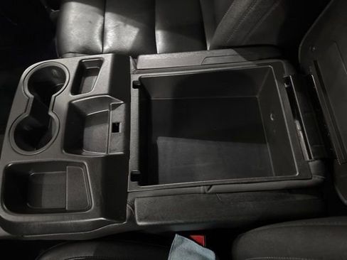 Used 2025 GMC Sierra 1500 SLT image 27