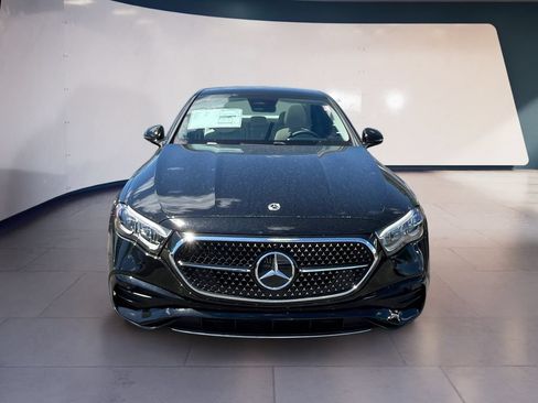 New 2026 Mercedes-Benz E 350 4MATIC Sedan image 5