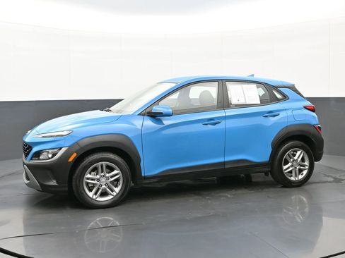 Certified 2022 Hyundai Kona SE image 6