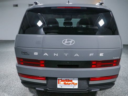 Used 2025 Hyundai Santa Fe Limited FWD image 8