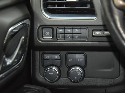 Used 2023 Chevrolet Tahoe High Country AWD/4WD image 34