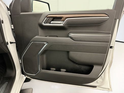 Used 2023 Chevrolet Silverado 1500 LT image 33