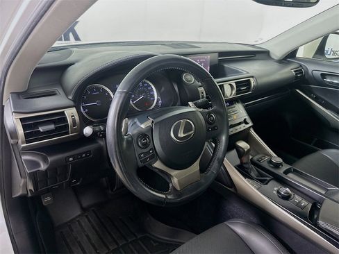 Used 2014 Lexus IS 250 image 10