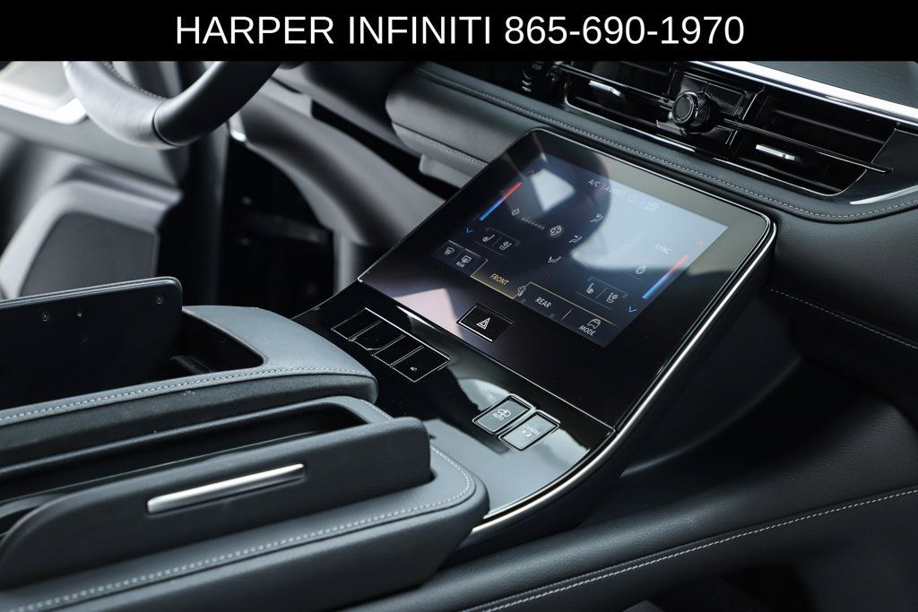 Used 2025 INFINITI QX80 Sensory AWD/4WD image 34