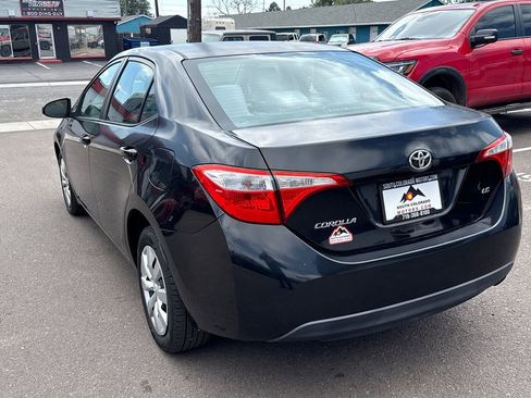 Used 2016 Toyota Corolla LE FWD image 5
