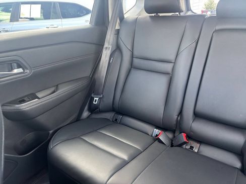 Used 2026 Nissan Rogue SL FWD image 42