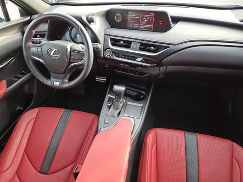 Used 2019 Lexus UX 200 F Sport image 34