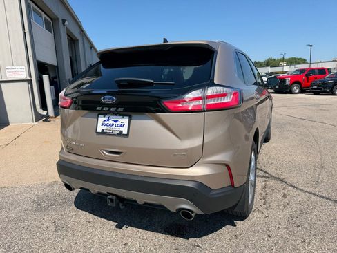 Used 2021 Ford Edge Titanium w/ Class II Trailer Tow Package AWD/4WD image 5