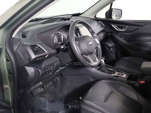 Used 2021 Subaru Forester Touring image 27
