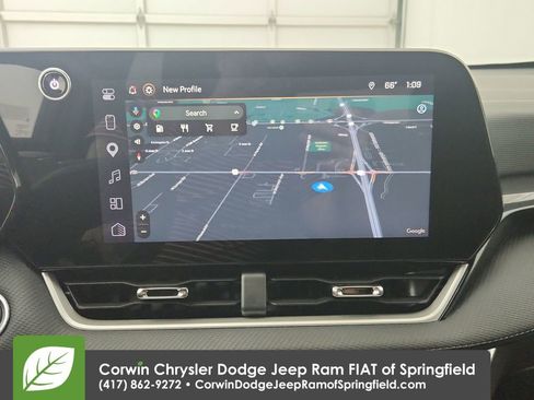 Used 2026 Chevrolet Equinox LT FWD image 25