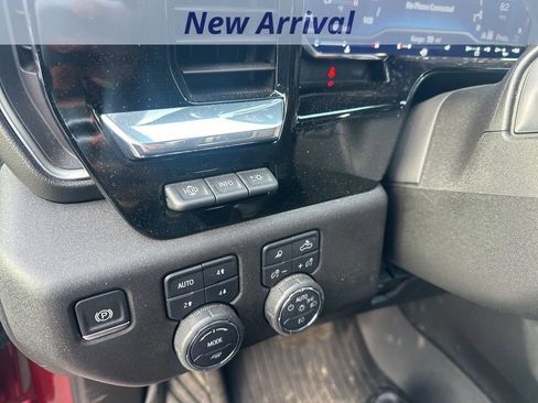 Certified 2025 Chevrolet Silverado 2500 LTZ w/ LTZ Convenience Package image 12