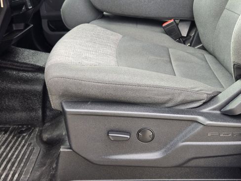 Certified 2023 Ford F350 XLT image 25