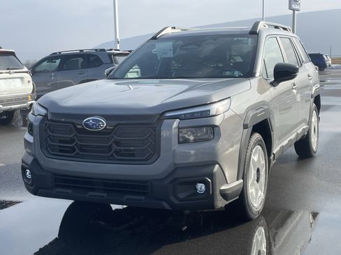 New 2026 Subaru Outback Touring image 8