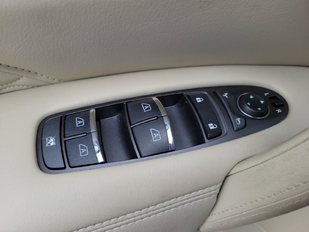 Used 2021 INFINITI QX80 Sensory w/ Cargo Package AWD/4WD image 22