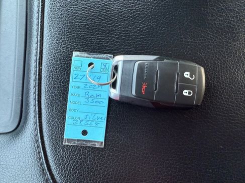 Used 2024 RAM 3500 Big Horn image 43