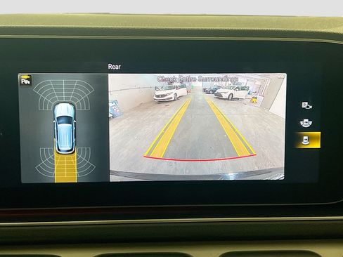 Used 2020 Mercedes-Benz GLE 350 4MATIC image 10