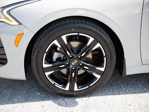 Used 2021 Kia K5 GT-Line FWD image 9