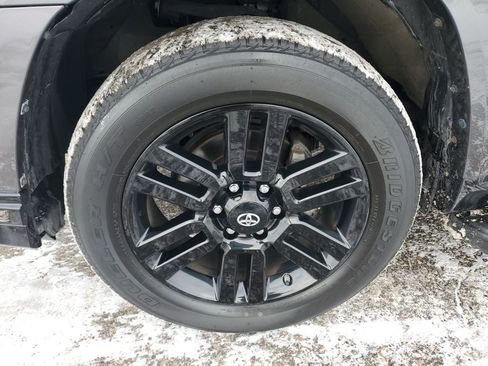 Used 2021 Toyota 4Runner Nightshade image 33