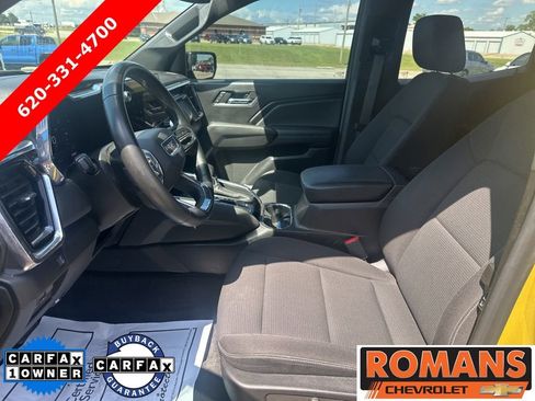 Used 2023 GMC Canyon Elevation w/ Convenience Package image 9