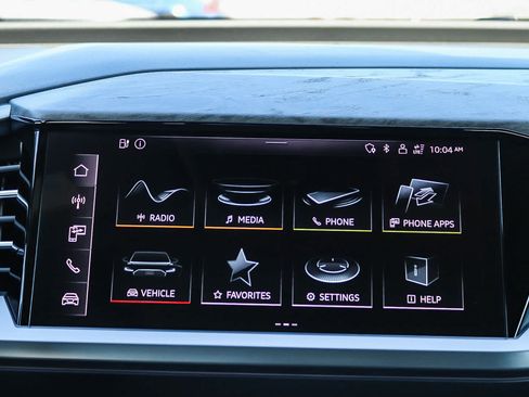 Used 2023 Audi Q4 e-tron Premium w/ Convenience Package AWD/4WD image 18