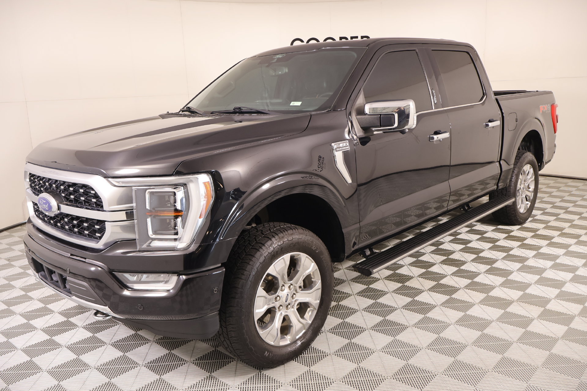 Used 2022 Ford F150 Platinum w/ Equipment Group 701A High AWD/4WD image 12