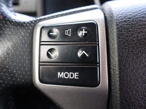 Used 2013 Toyota 4Runner Limited AWD/4WD image 30