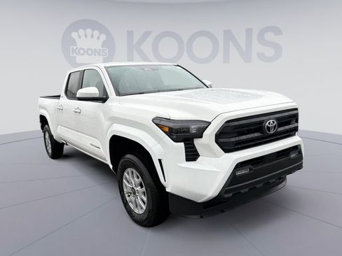 New 2026 Toyota Tacoma SR5 image 10
