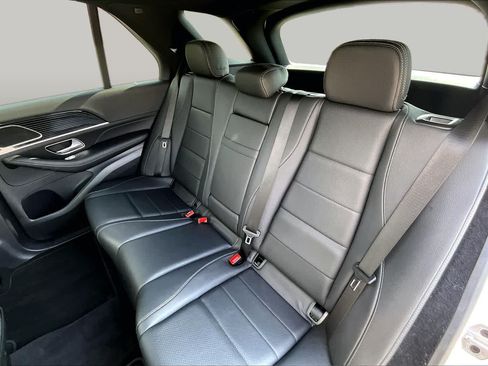 Used 2025 Mercedes-Benz GLE 450e 4MATIC image 21