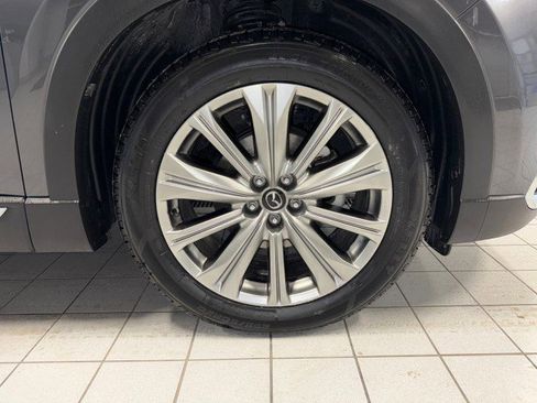 Used 2022 MAZDA CX-9 Signature image 9