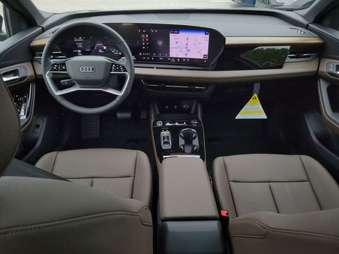 New 2025 Audi Q6 e-tron Premium image 23