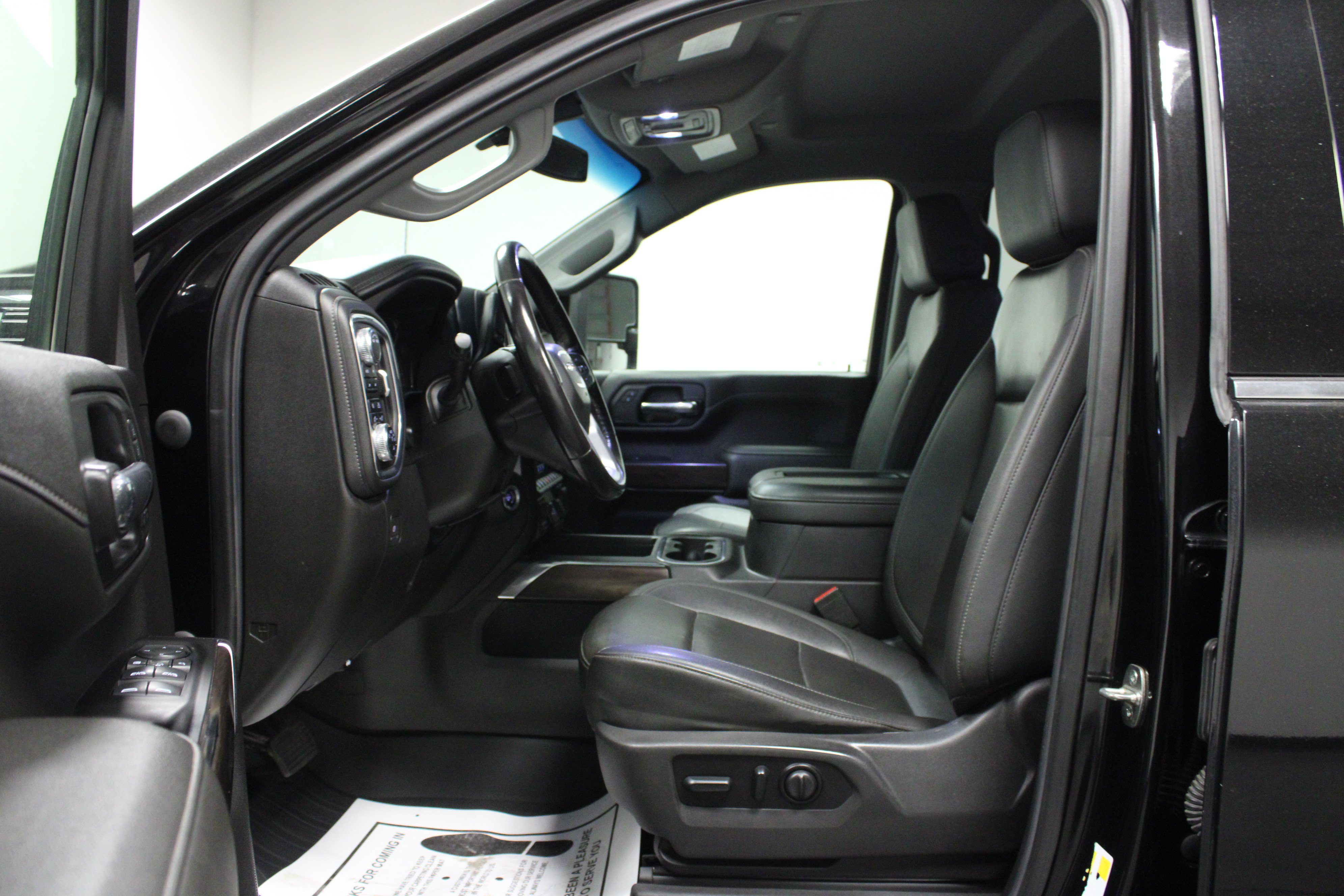 Used 2022 GMC Sierra 2500 SLT w/ SLT Convenience Package AWD/4WD image 12