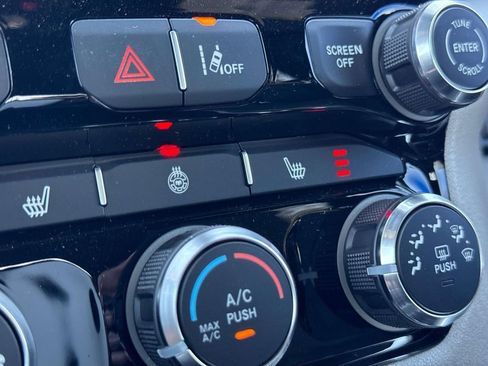 New 2025 RAM 1500 Big Horn AWD/4WD image 24