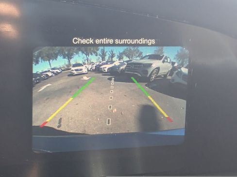 Used 2018 Alfa Romeo Giulia Quadrifoglio w/ Driver Assist Dynamic Package image 7