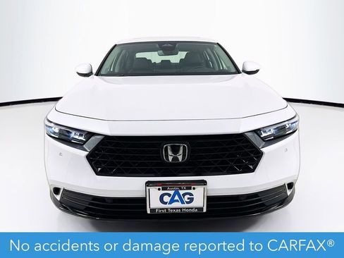 Used 2025 Honda Accord Touring image 2