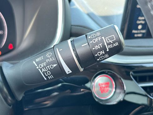 Certified 2025 Acura MDX FWD w/ Technology Package image 29